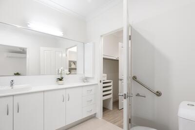 137/1 Telford Street