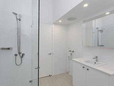 097/36-42 Cabbage Tree Road