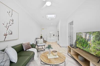 204/66 Bainbridge Street
