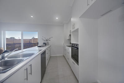 147/62 Island Point Road