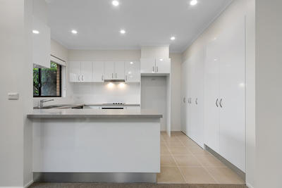 82/37 View Mount Road