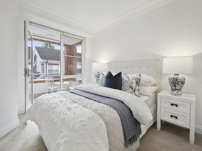 1-01/6 Hale Road