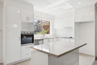 55/100 Station Street