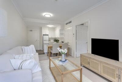 201/10 Minkara Road