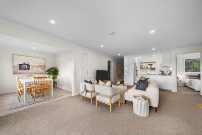 115/57 Cadbury Road