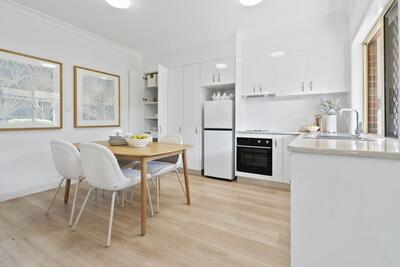 202/66 Bainbridge Street