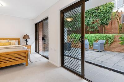 115/2 Ulmarra Place