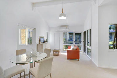 299/36-42 Cabbage Tree Road