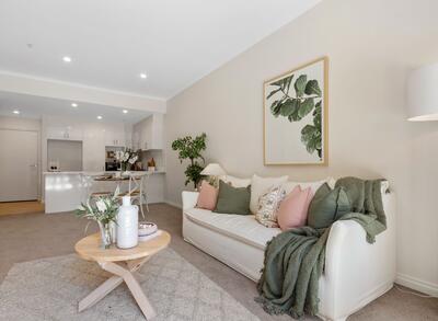 112/37-43 Victoria Street