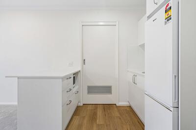 215/2 Ulmarra Place
