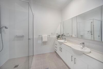 123/62 Island Point Road