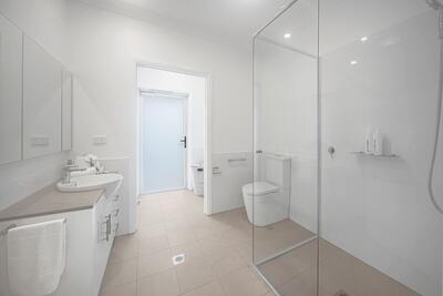 123/62 Island Point Road