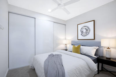 1705/50 Longland Street