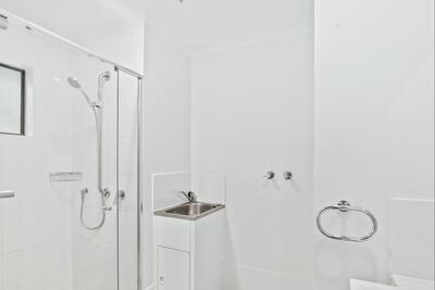 H05/356 Blunder Road