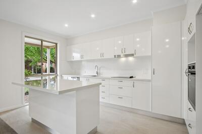 100/62-76 Cavanagh Street