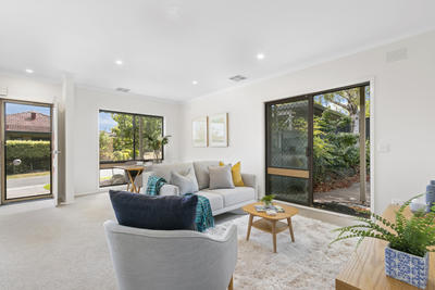93/37 View Mount Road