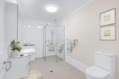 310/61 Explorer Drive