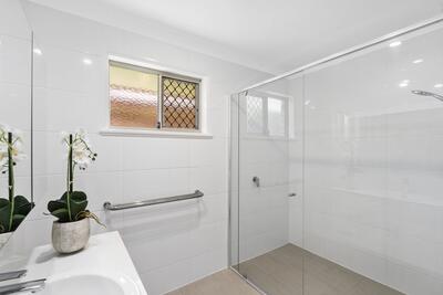 177/112 Whites Road