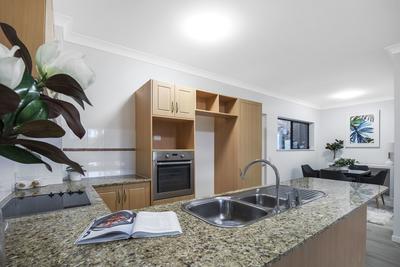 E52/61 Explorer Drive