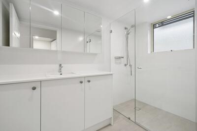99/10 Minkara Road