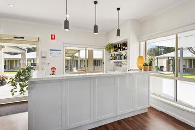 33/104 Country Club Drive