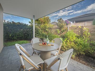 88/62 Island Point Road