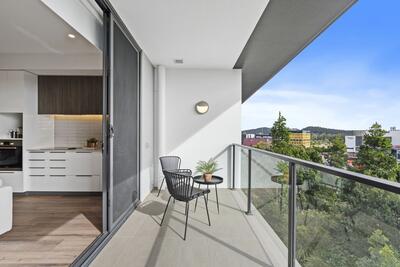 1117/2 Symphony Way