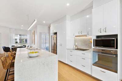 Y26/356 Blunder Road