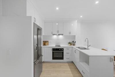 313/148 Smith Street