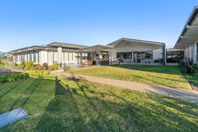 53/62 Island Point Road