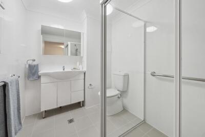 219/2-8 Kitchener Road