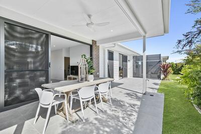 073/58 Harmony Boulevard