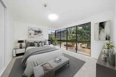 221/2 Ulmarra Place