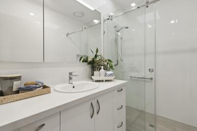 4/62-76 Cavanagh Street