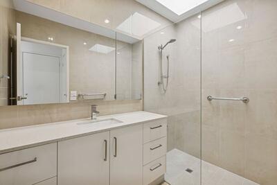 119/37 View Mount Road