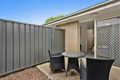23/104 Country Club Drive