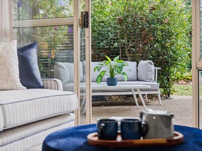 201/2-8 Kitchener Street