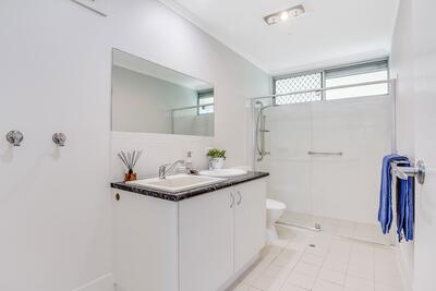 11/4 Beryl Street