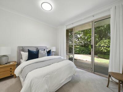 212/2-8 Kitchener Street