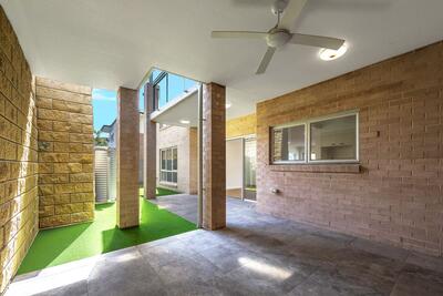 SB/011 Spoonbill Place