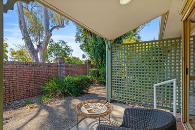 9/100 Albany Creek Road