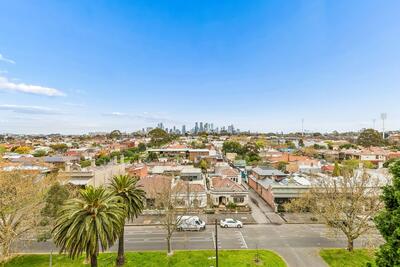 608/300 Pigdon Street