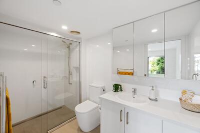 211/300 Pigdon Street
