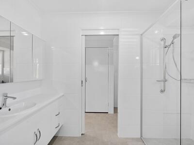 19/112 Whites Road