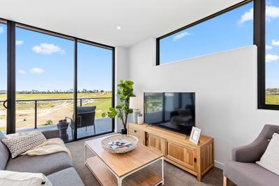 1304/2 Symphony Way