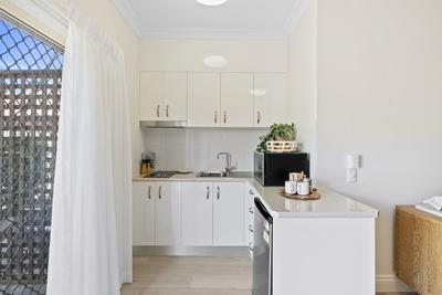 258/66 Bainbridge Street