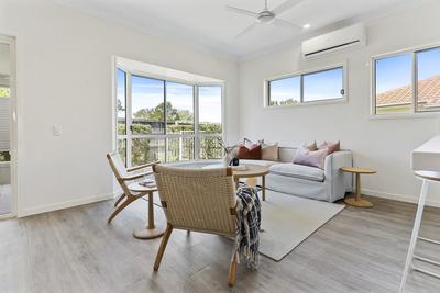 102/21 Gracemere Boulevard