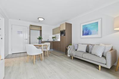 27/23 Adelaide Drive