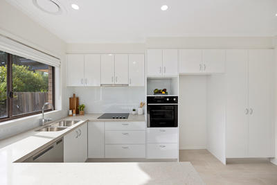45/330 Springvale Road