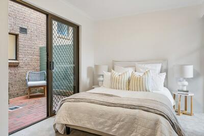 57/2 Ulmarra Place